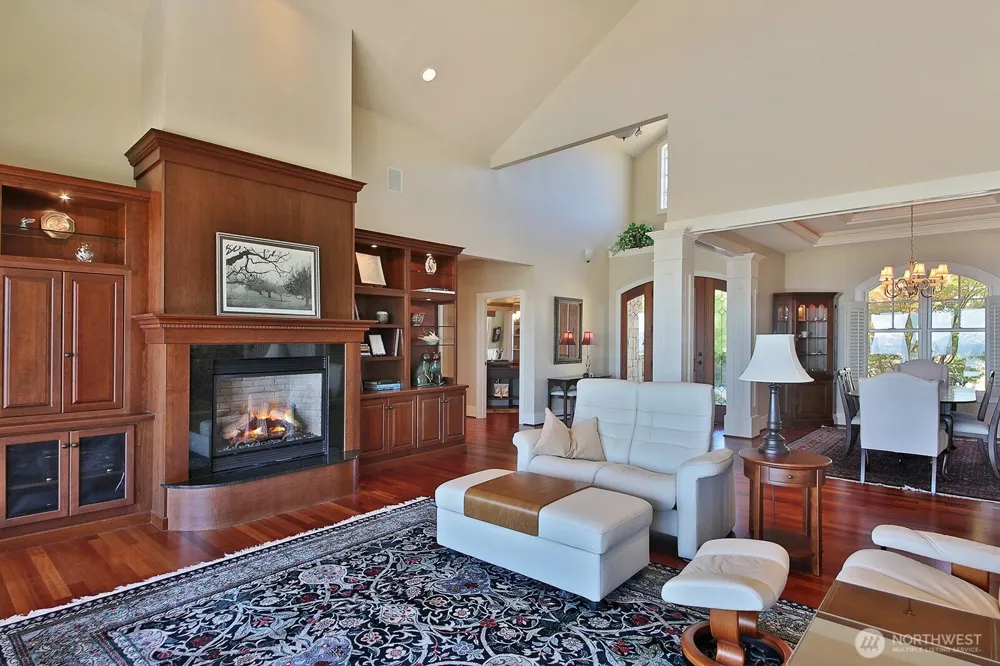 2382 Soundview Drive Langley, WA 98260