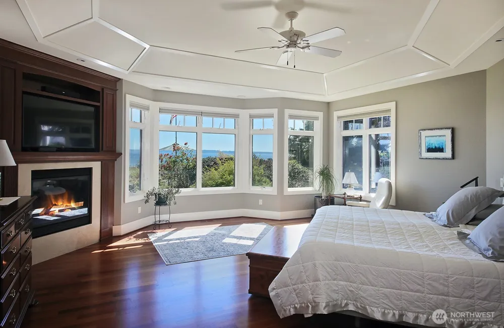 2382 Soundview Drive Langley, WA 98260