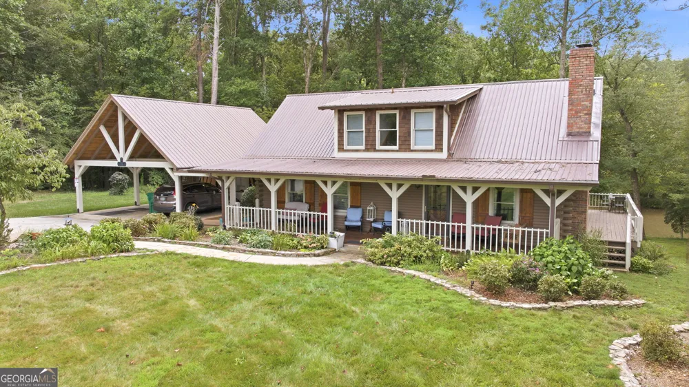 938 Waters ST W Clarkesville, GA 30523