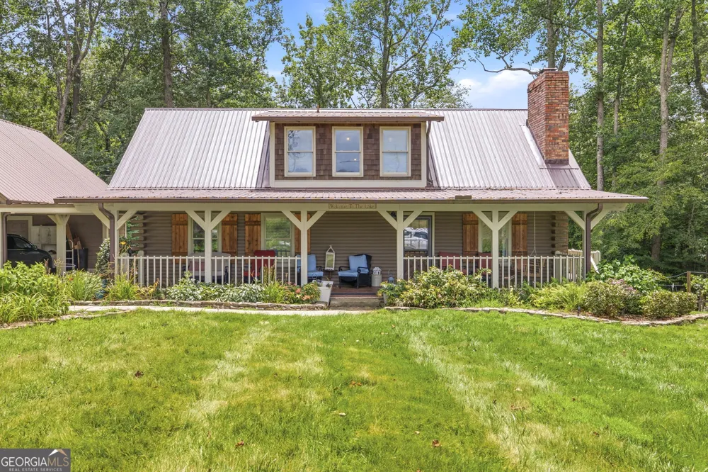 938 Waters ST W Clarkesville, GA 30523