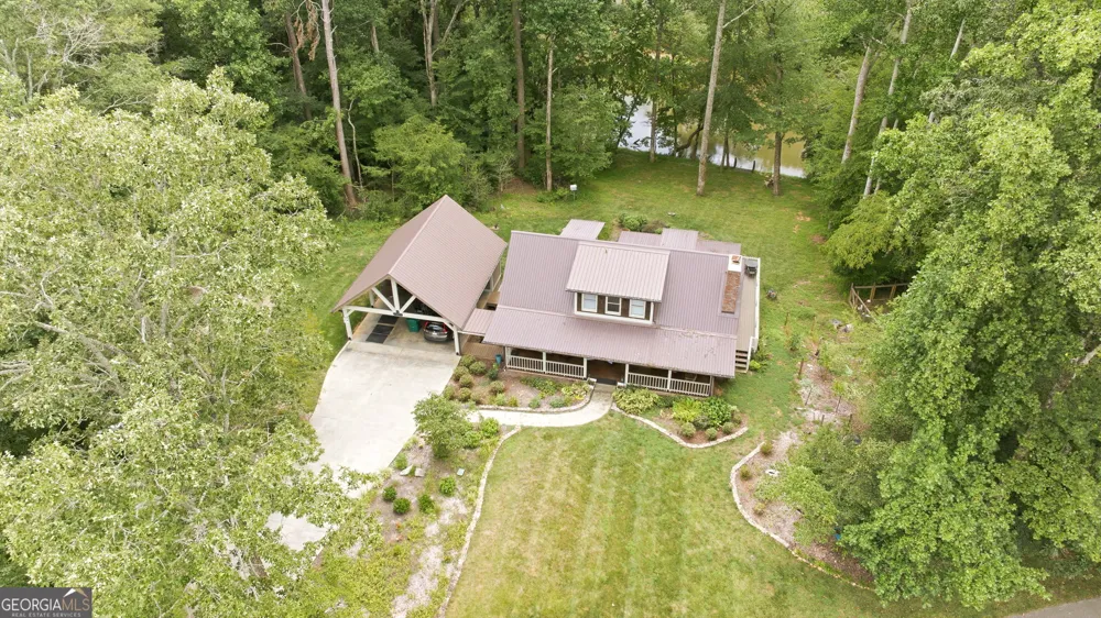 938 Waters ST W Clarkesville, GA 30523