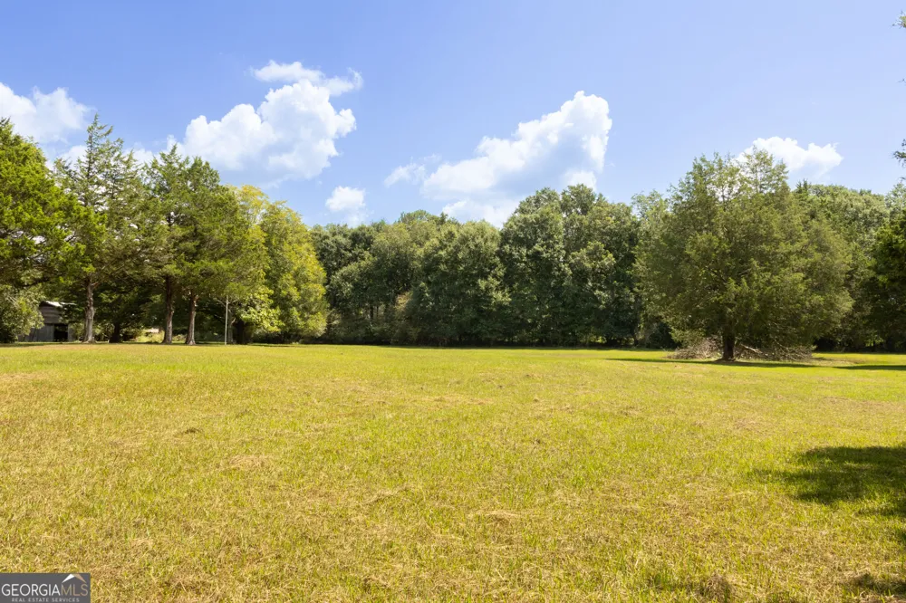 3905 Barnett Shoals RD Athens, GA 30605
