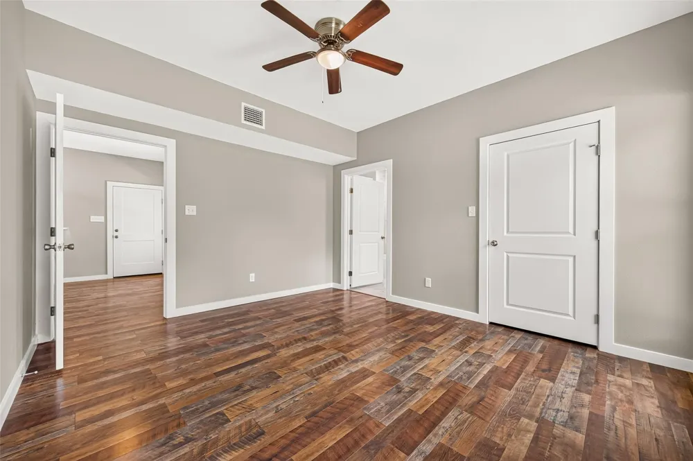 1147 Baja Road Montgomery, TX 77356