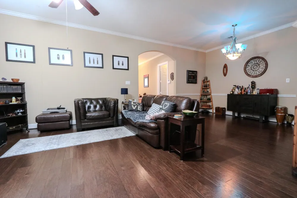 6514 Monrovia Lane Sugar Land, TX 77479