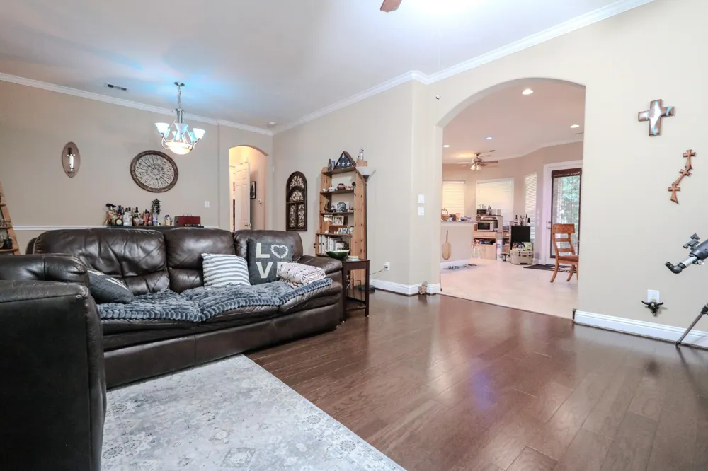 6514 Monrovia Lane Sugar Land, TX 77479