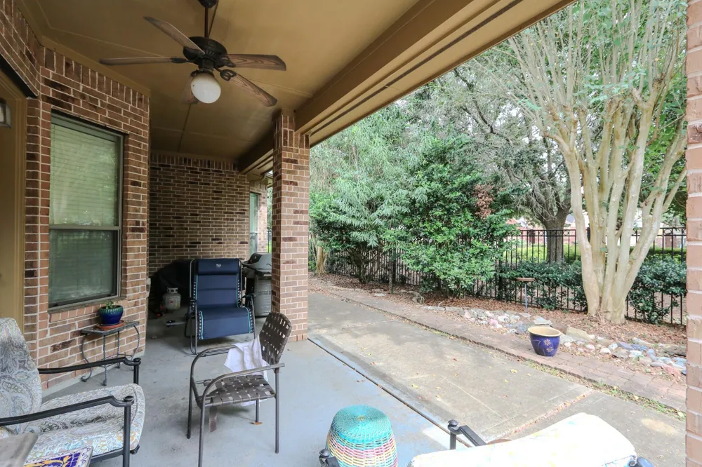6514 Monrovia Lane Sugar Land, TX 77479