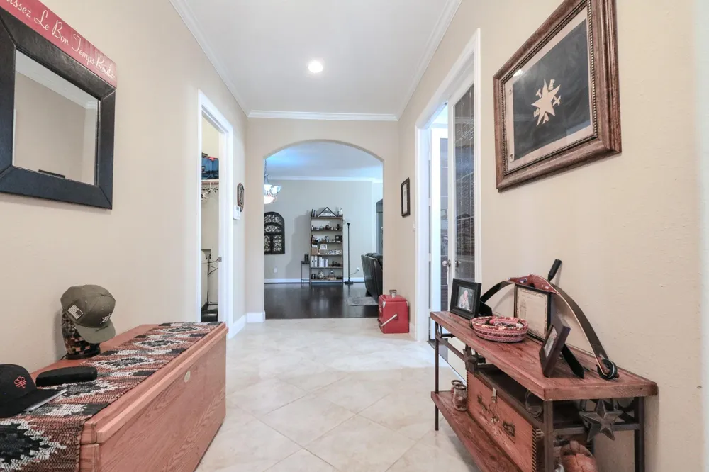 6514 Monrovia Lane Sugar Land, TX 77479