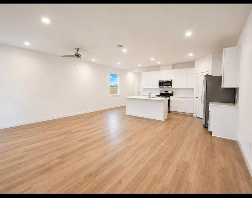 3574 Lovebird Lane Katy, TX 77494