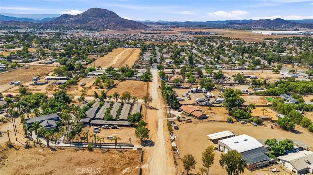 30321 Norden Homeland, CA 92548