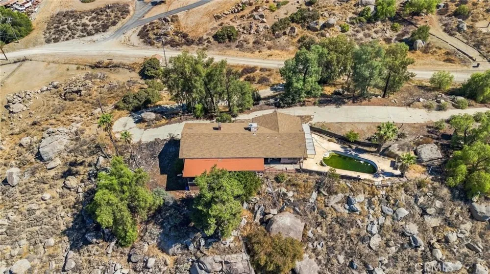 30321 Norden Homeland, CA 92548