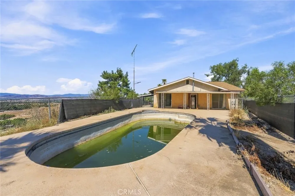 30321 Norden Homeland, CA 92548