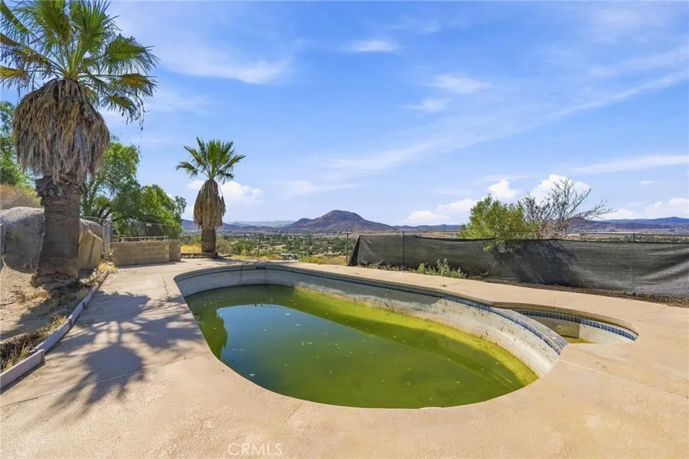 30321 Norden Homeland, CA 92548
