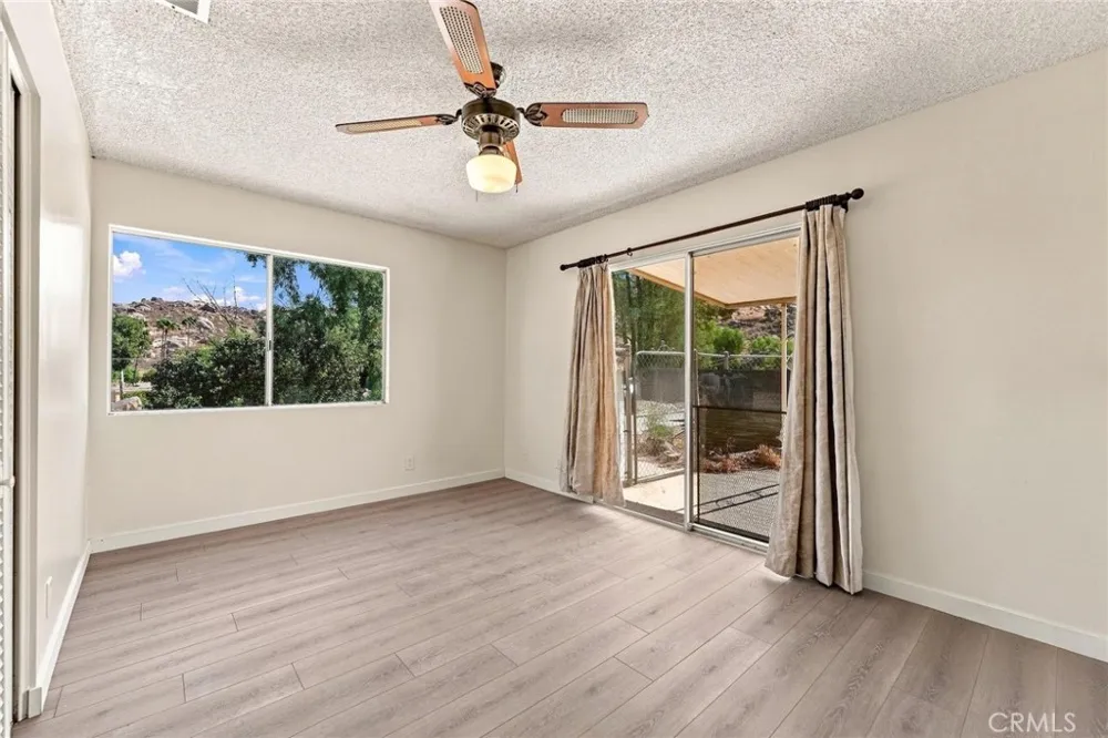 30321 Norden Homeland, CA 92548