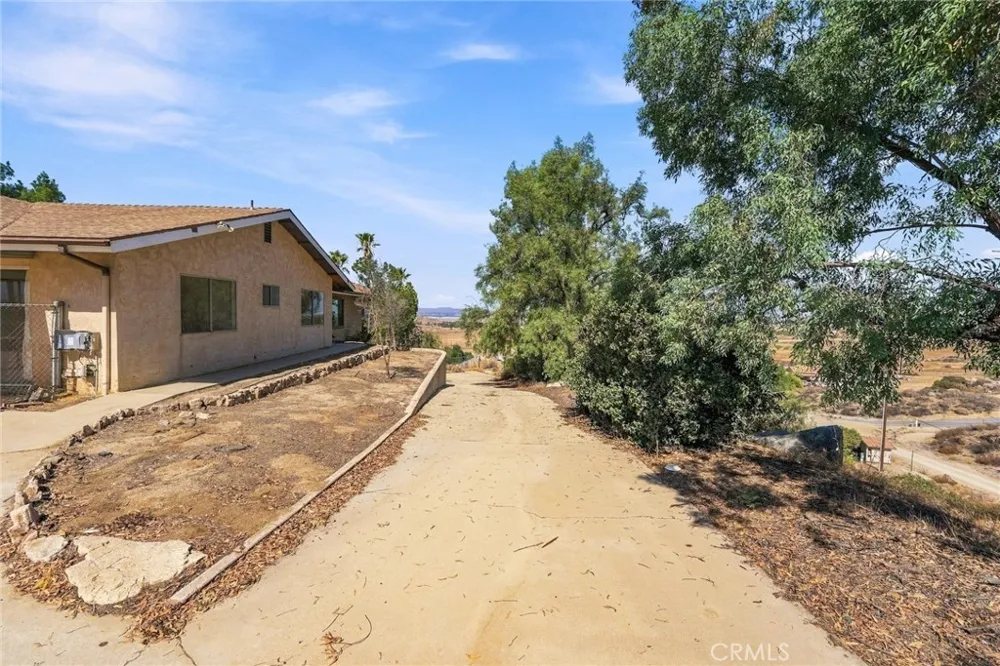 30321 Norden Homeland, CA 92548