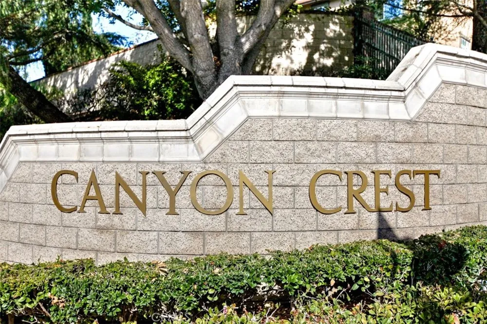 22385 Pineglen Mission Viejo, CA 92692
