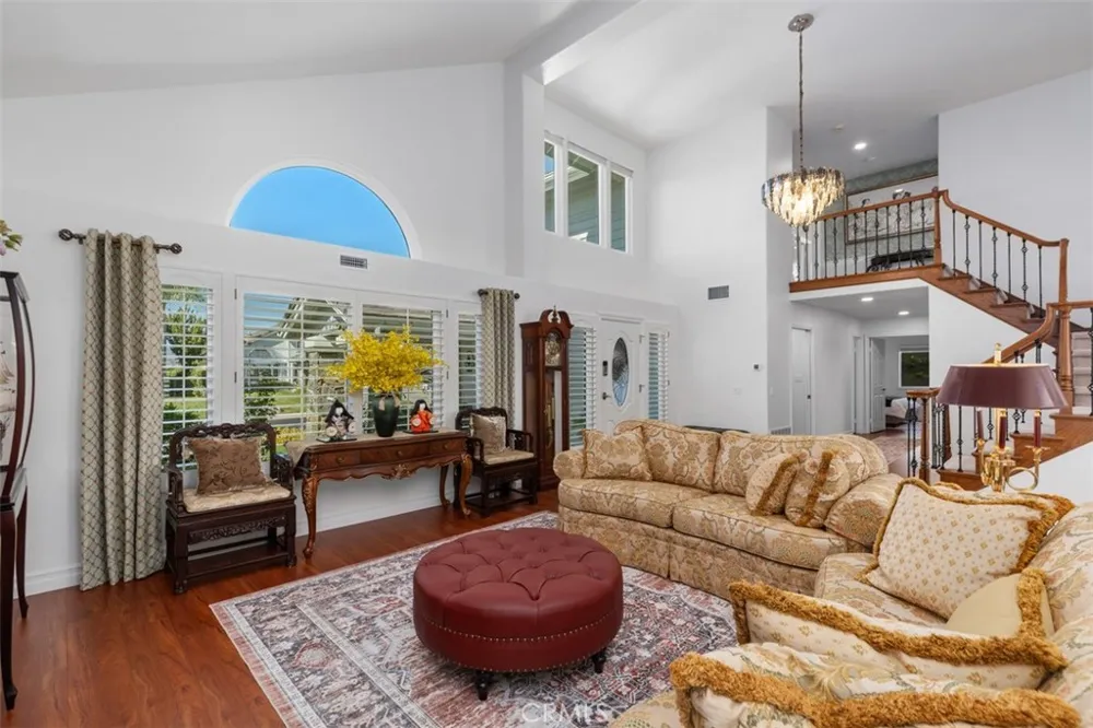 22385 Pineglen Mission Viejo, CA 92692