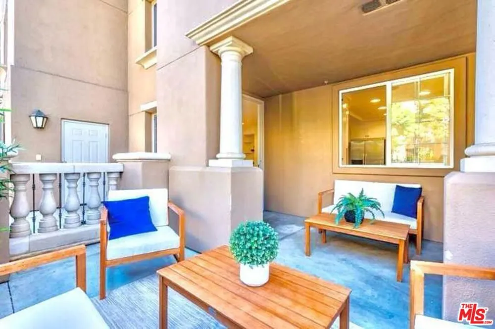 13173 Pacific #103 Playa Vista, CA 90094