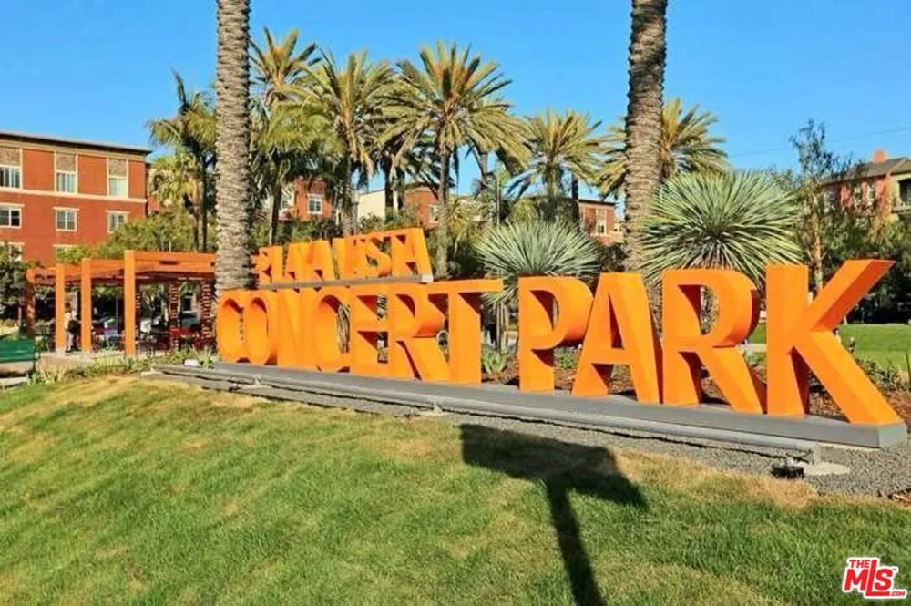 13173 Pacific #103 Playa Vista, CA 90094