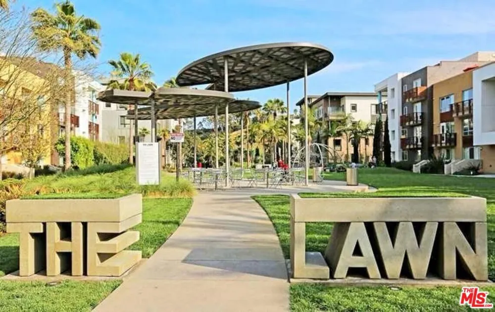 13173 Pacific #103 Playa Vista, CA 90094