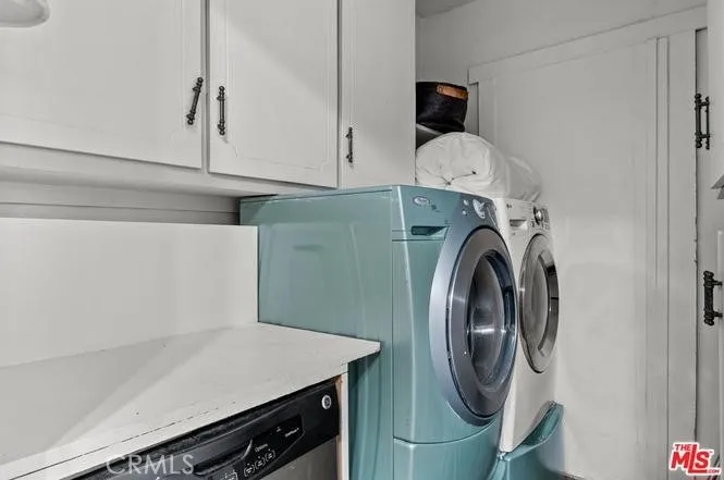 11146 Huston Street Studio City, CA 91601