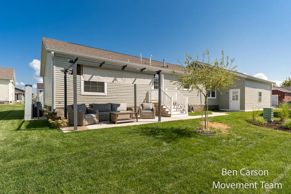 5227 Floral Wood Lane Holland, MI 49423