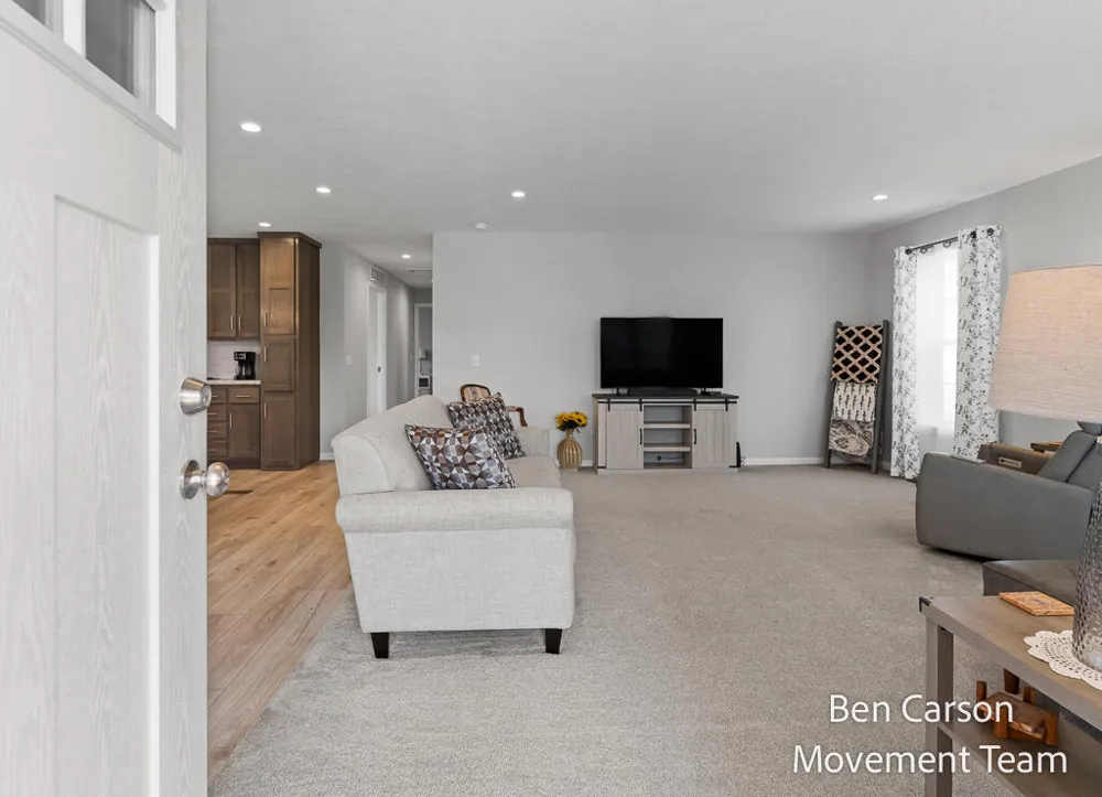5227 Floral Wood Lane Holland, MI 49423