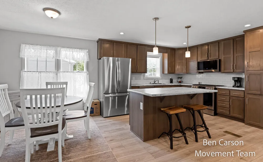 5227 Floral Wood Lane Holland, MI 49423