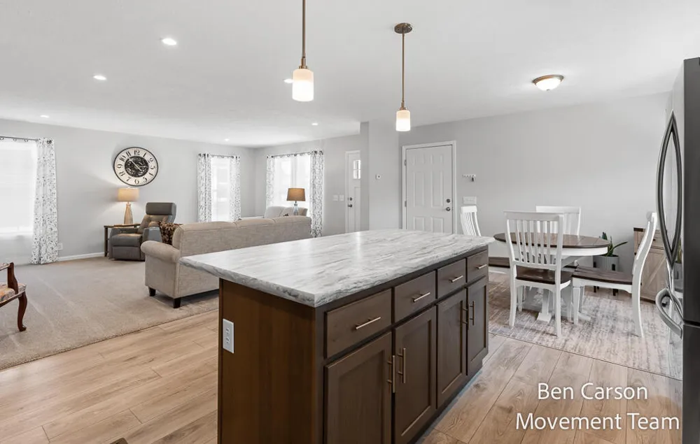 5227 Floral Wood Lane Holland, MI 49423