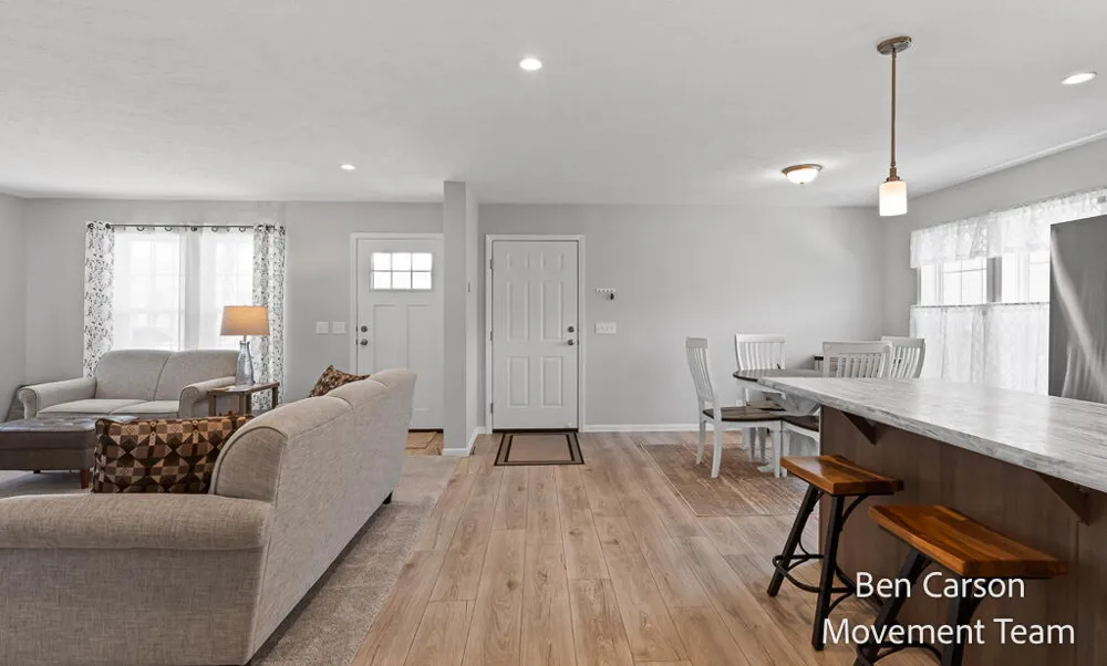 5227 Floral Wood Lane Holland, MI 49423
