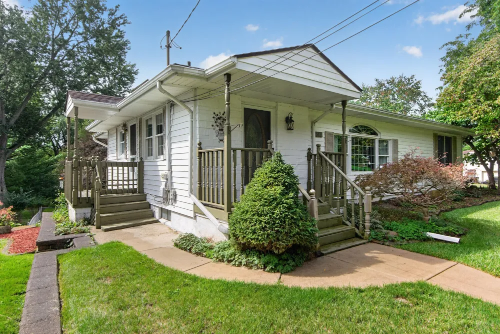 1521 Jericho Road Jackson, MI 49203