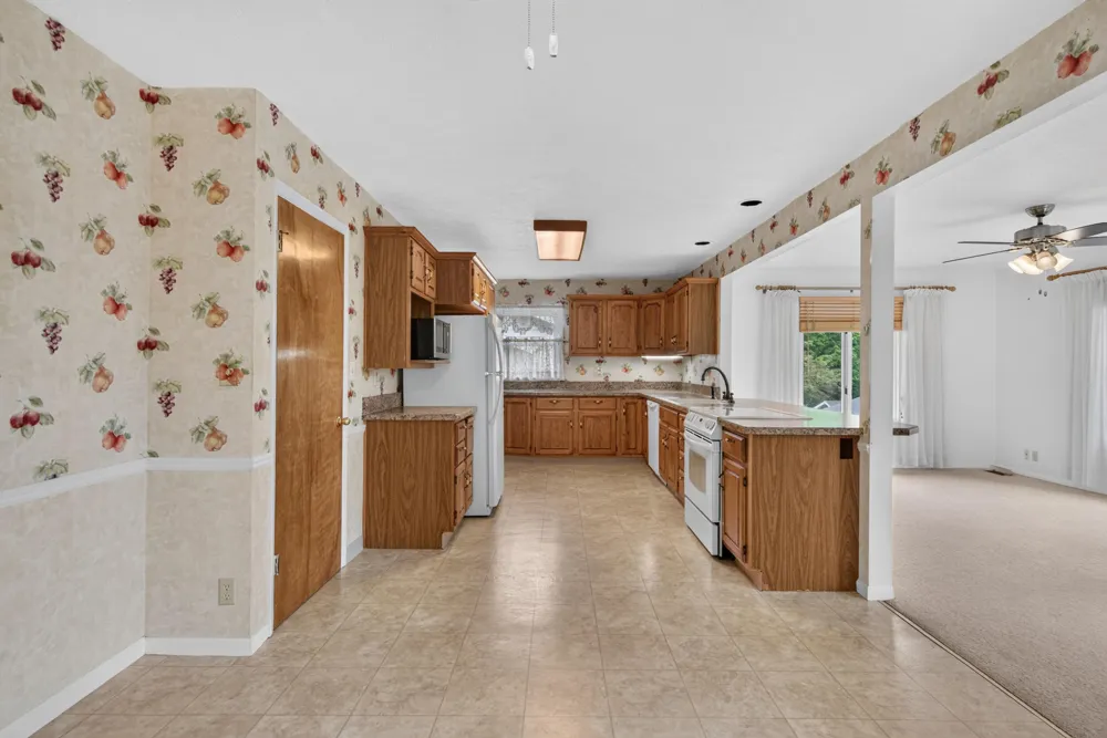 1521 Jericho Road Jackson, MI 49203