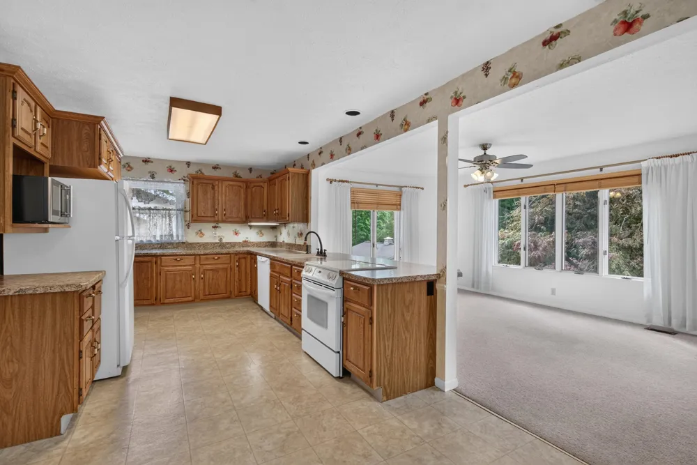 1521 Jericho Road Jackson, MI 49203
