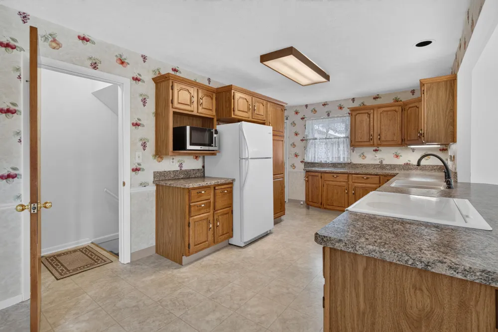 1521 Jericho Road Jackson, MI 49203
