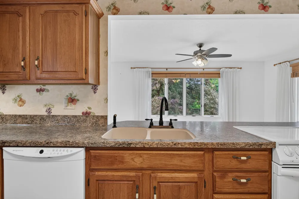 1521 Jericho Road Jackson, MI 49203