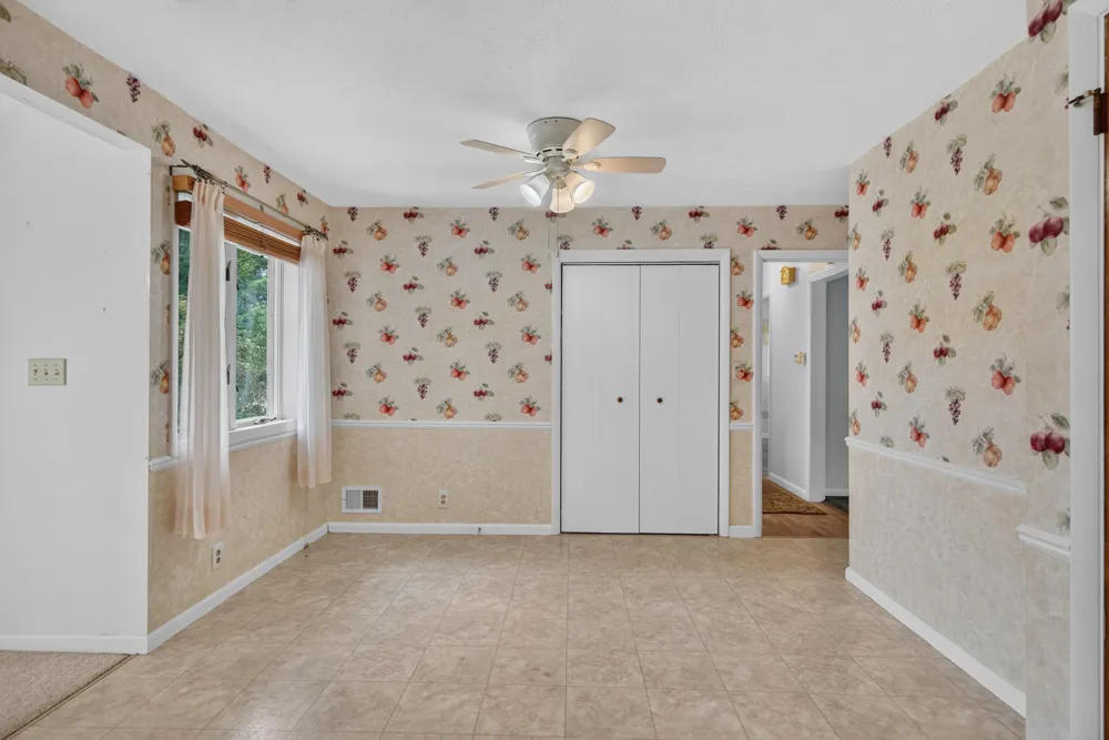 1521 Jericho Road Jackson, MI 49203
