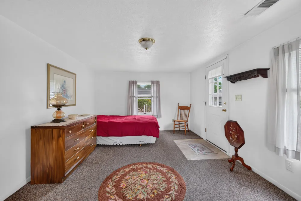 1521 Jericho Road Jackson, MI 49203