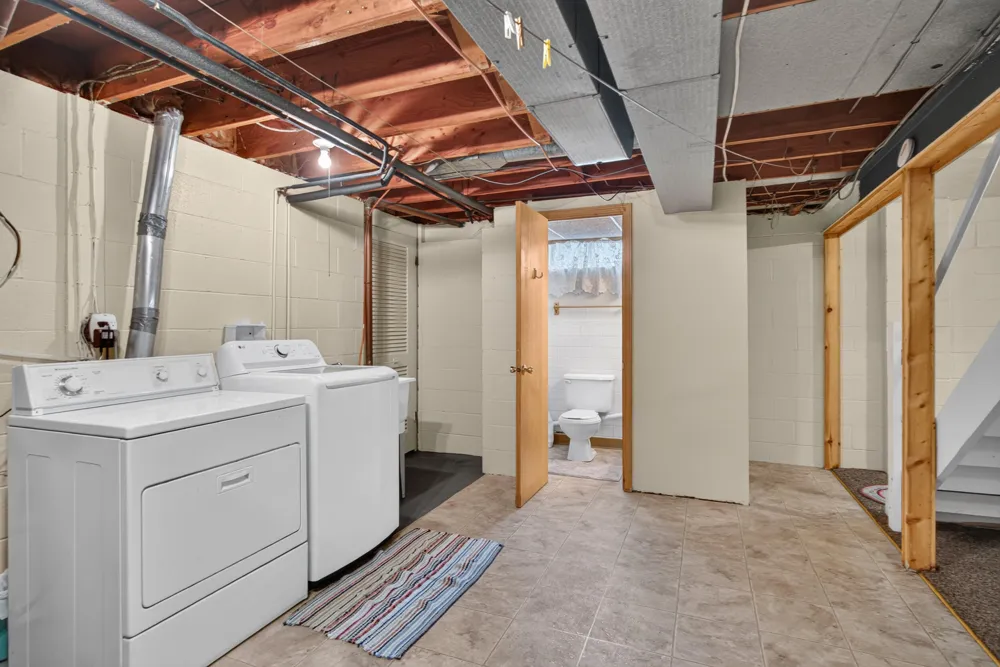 1521 Jericho Road Jackson, MI 49203