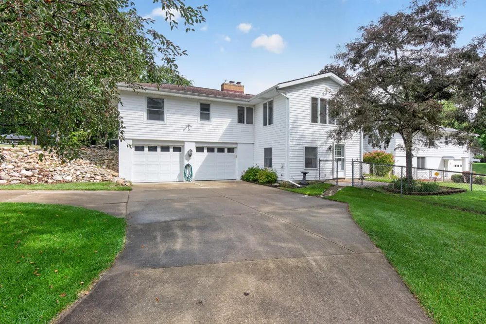 1521 Jericho Road Jackson, MI 49203