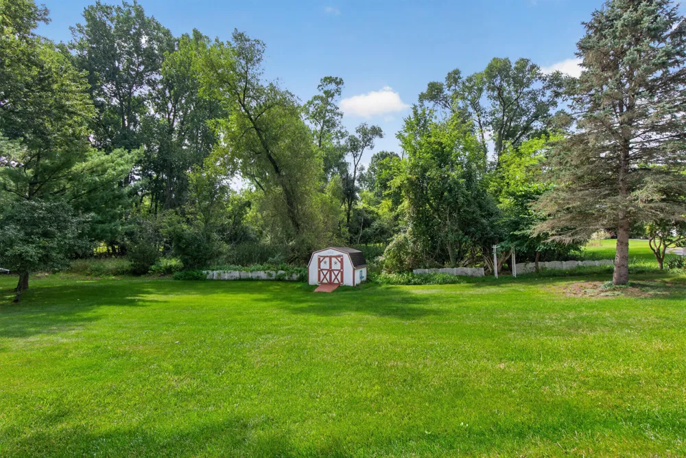 1521 Jericho Road Jackson, MI 49203