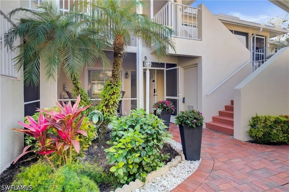 Hidden Lake Drive #5 Naples, FL 34112