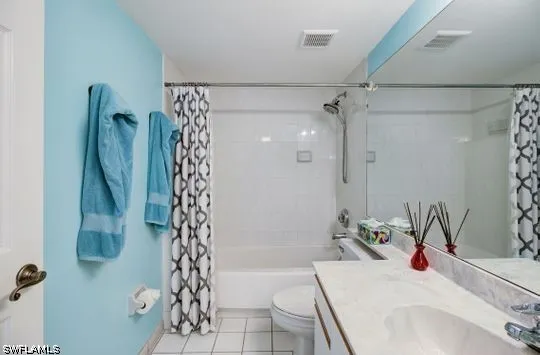 Hidden Lake Drive #5 Naples, FL 34112