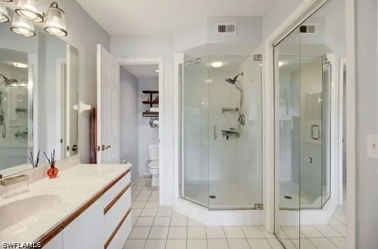 Hidden Lake Drive #5 Naples, FL 34112
