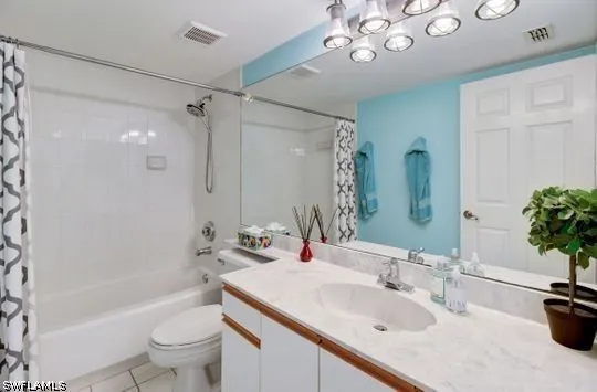 Hidden Lake Drive #5 Naples, FL 34112