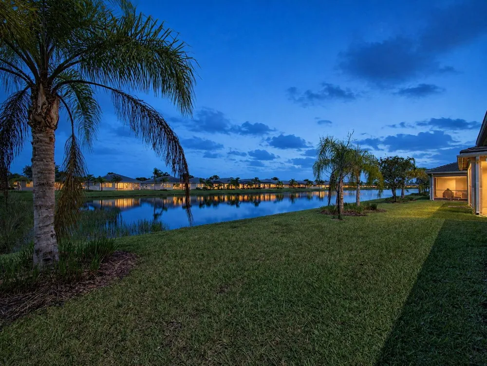 11826 SW Brighton Falls Drive Port St. Lucie, FL 34987