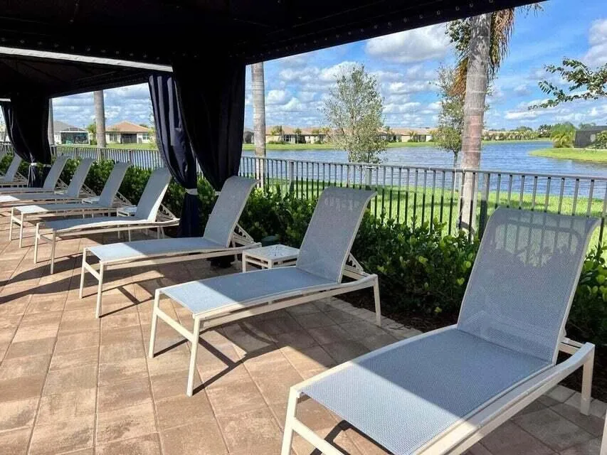 11826 SW Brighton Falls Drive Port St. Lucie, FL 34987