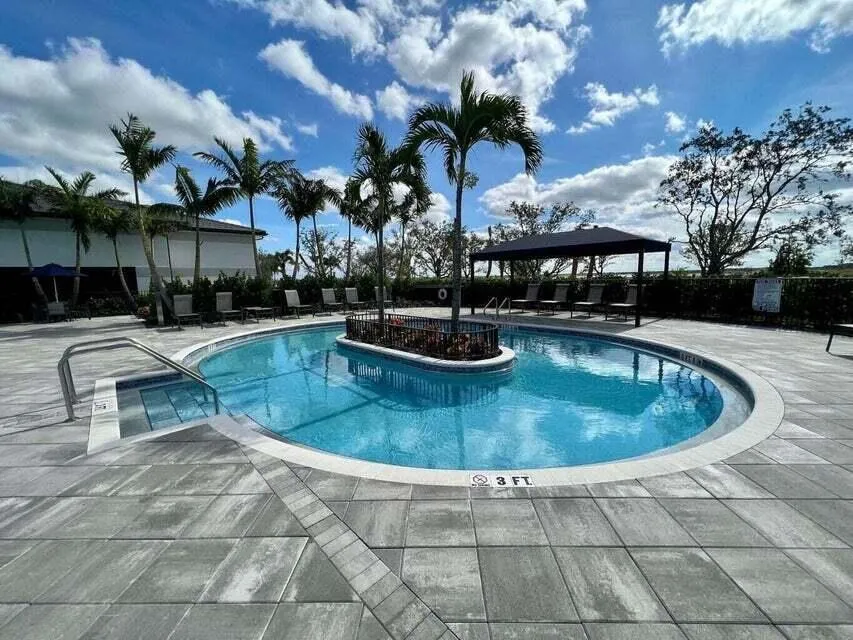 11826 SW Brighton Falls Drive Port St. Lucie, FL 34987