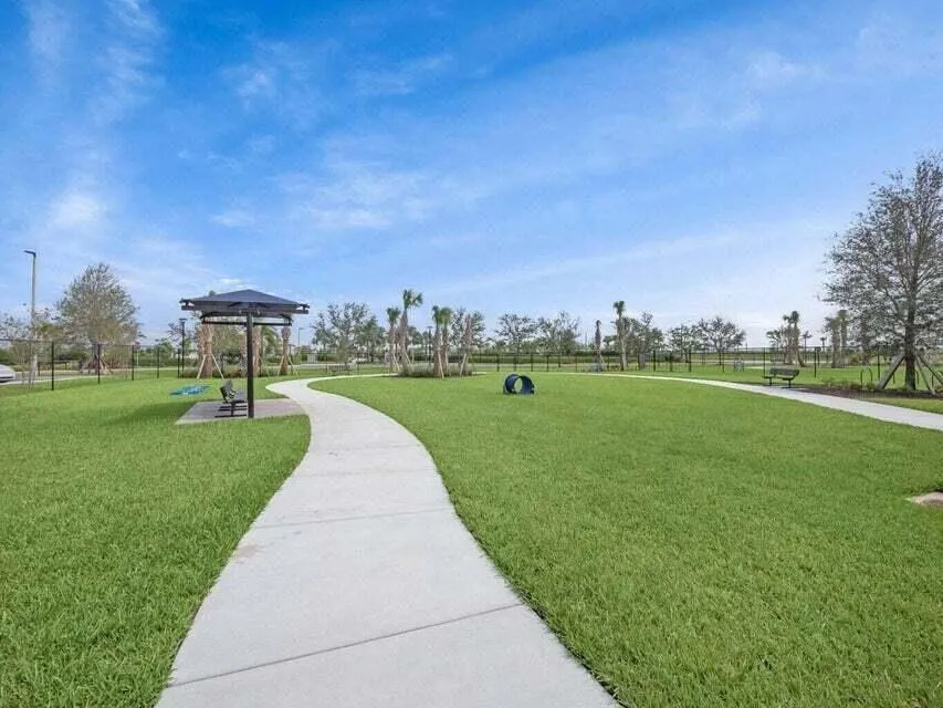 11826 SW Brighton Falls Drive Port St. Lucie, FL 34987