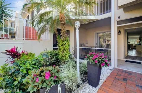 2420 Hidden Lake Drive #5