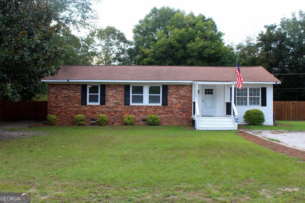 1515 Rockdale DR Dublin, GA 31021
