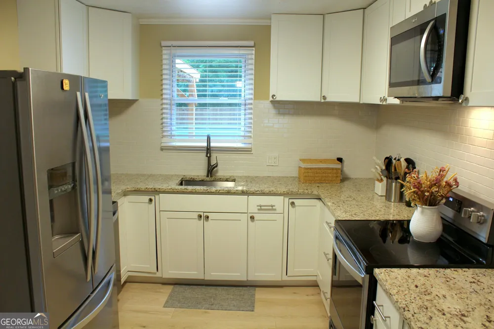1515 Rockdale DR Dublin, GA 31021